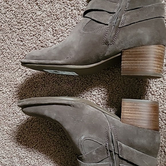 UGG Bandara tall brown suede boots # 1098311. NWT. SIZE 6 - Picture 5 of 12